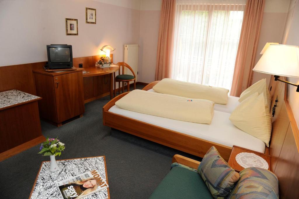 Hotel Edlingerwirt - Sauna & Golfsimulator Inklusive Spittal an der Drau-i járás Szoba fotó